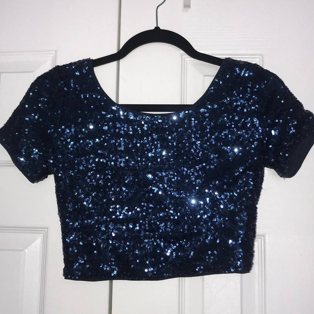 Forever 21 navy blue glitter crop top